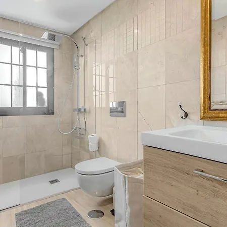 Lux Ocean View Apartment