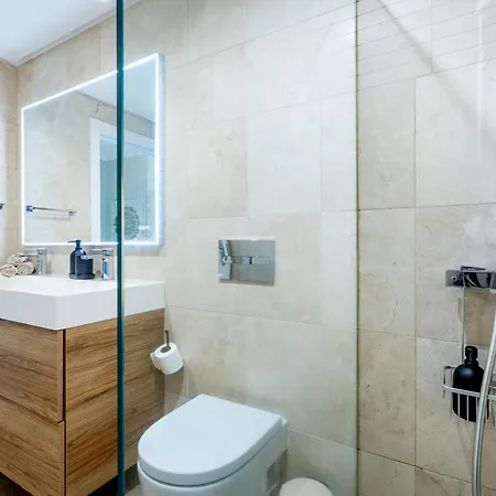 Lux Ocean View 아파트